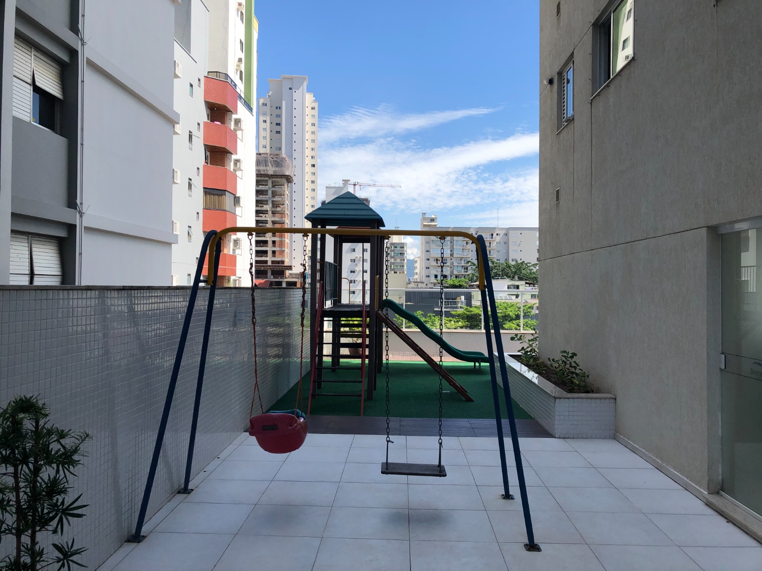 Apartamento no Residencial Spazio Del Mare em Balneário Camboriú - foto 25