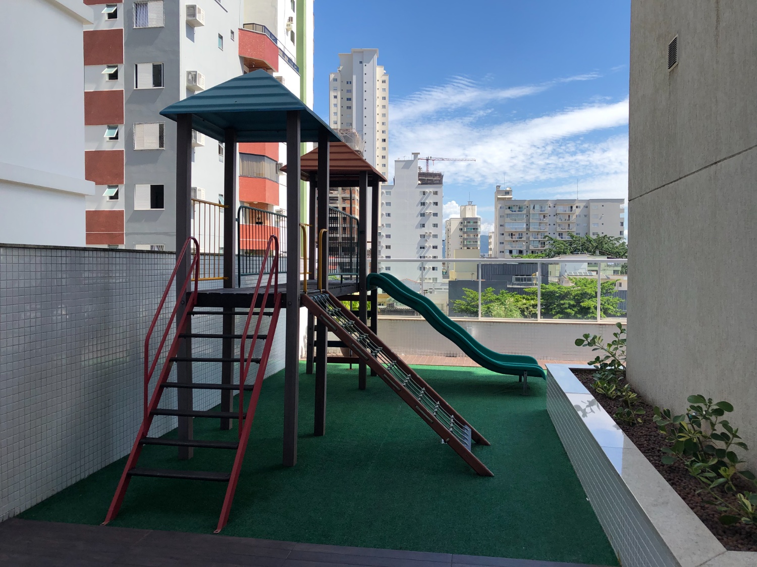 Apartamento no Residencial Spazio Del Mare em Balneário Camboriú - foto 26