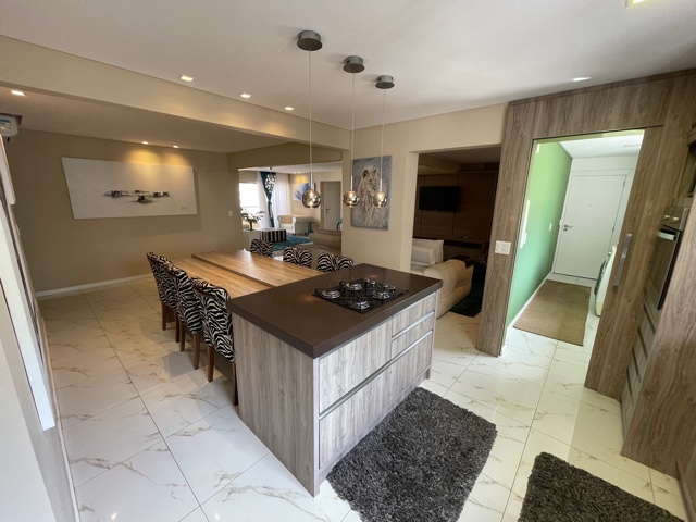 Apartamento no Edifício Boston em Balneário Camboriú - foto 12