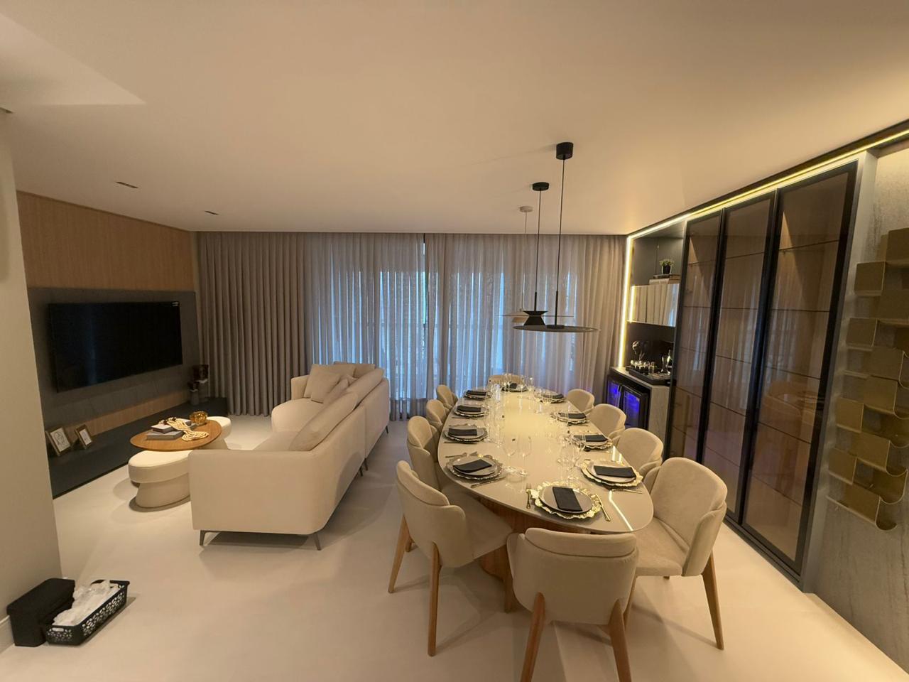 Apartamento no Edifício Tesla Residencial em Balneário Camboriú - foto 2