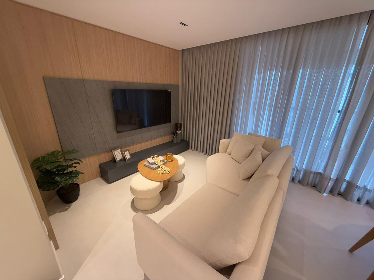 Apartamento no Edifício Tesla Residencial em Balneário Camboriú - foto 12