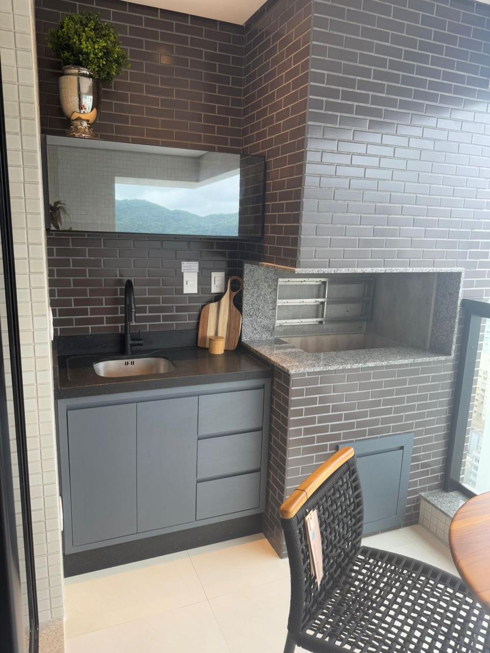 Apartamento no Edifício Tesla Residencial em Balneário Camboriú - foto 19