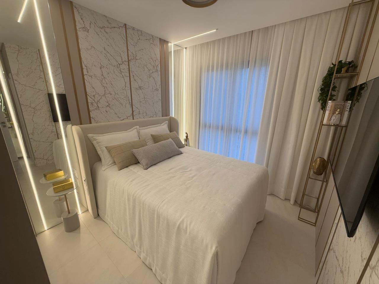 Apartamento no Edifício Tesla Residencial em Balneário Camboriú - foto 28