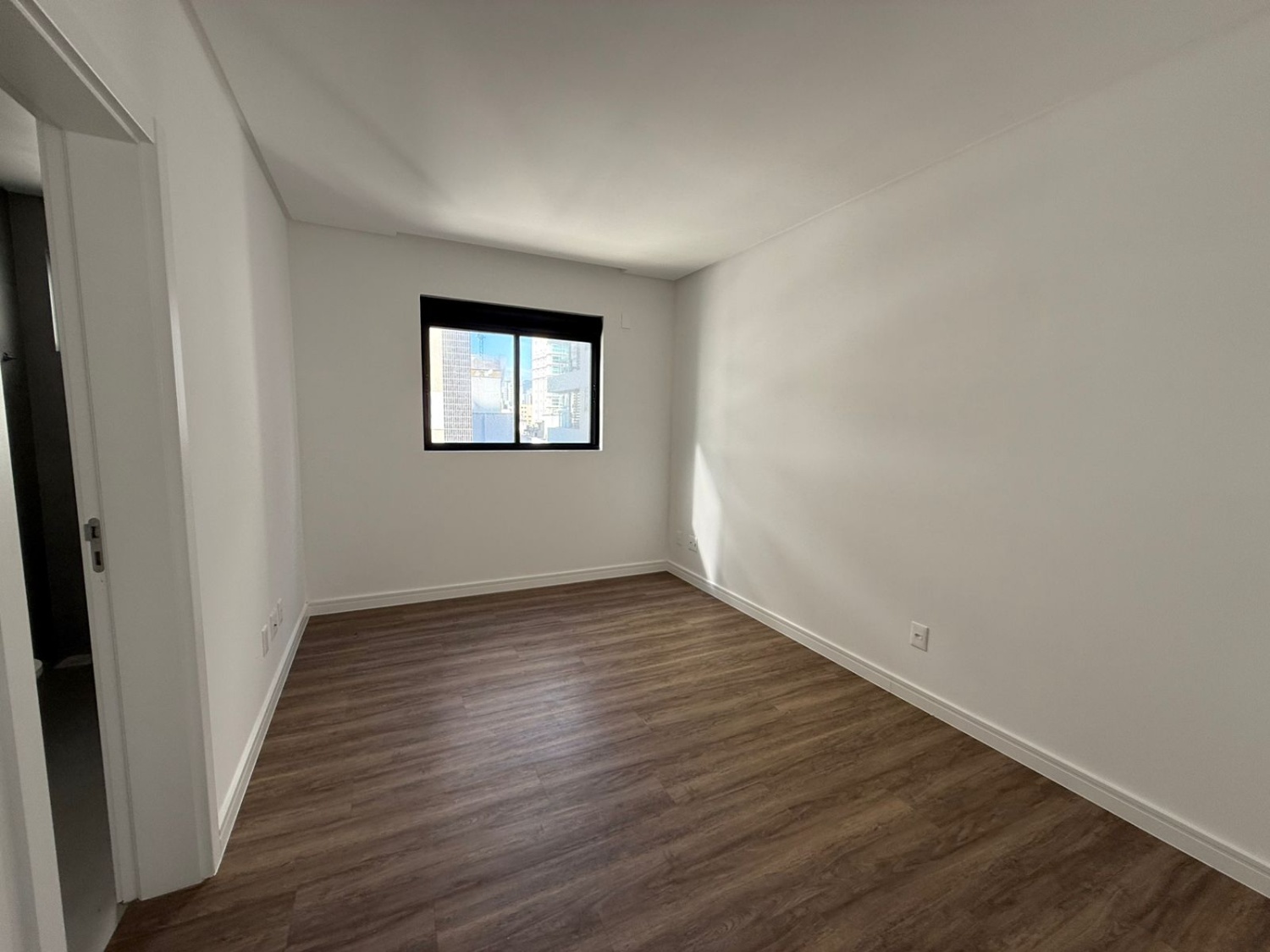 Apartamento no Edifício Diamond Tower em Itapema - foto 14