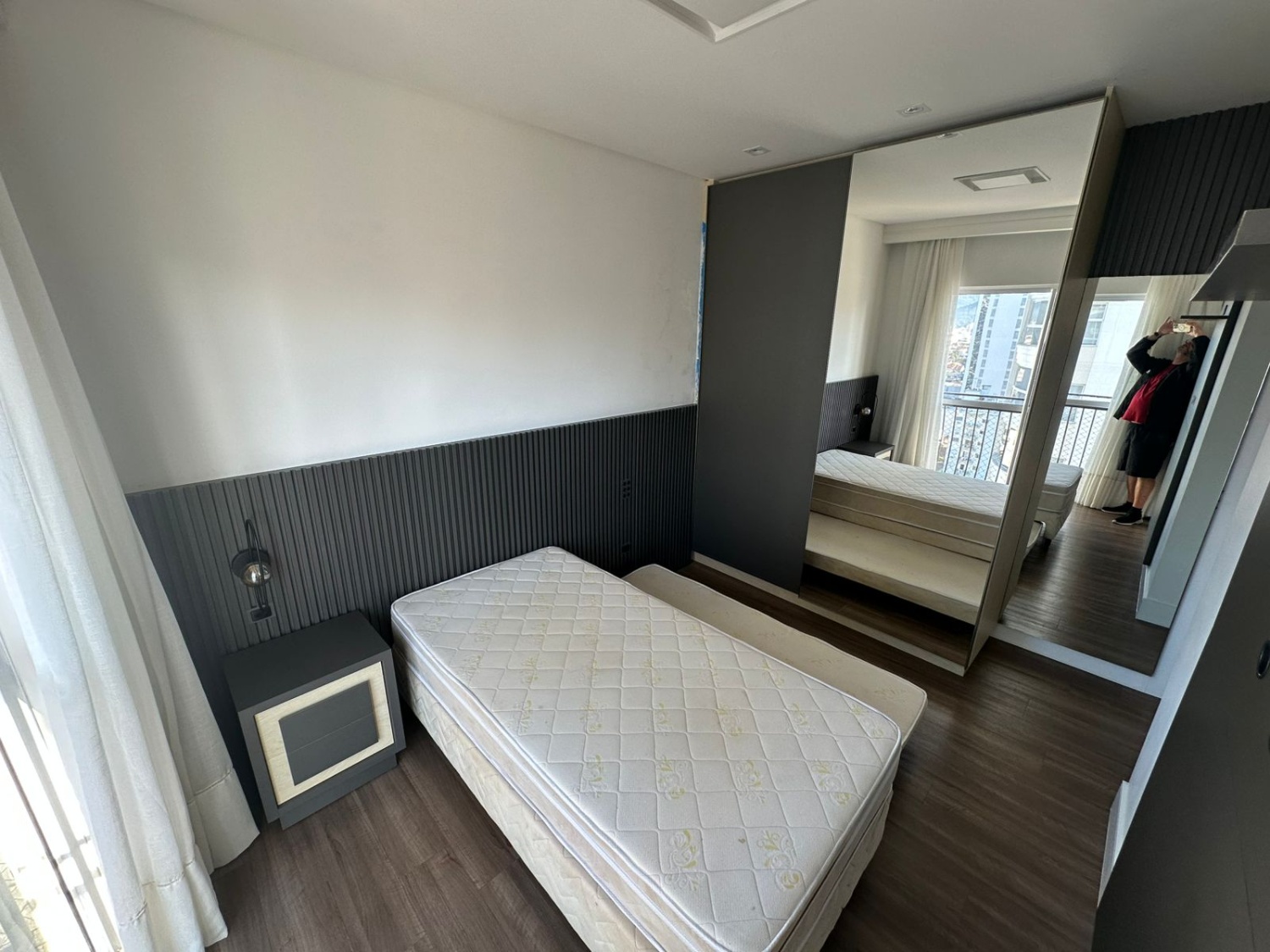 Apartamento no Ed. Salvatore Residenziale em Balneário Camboriú - foto 8