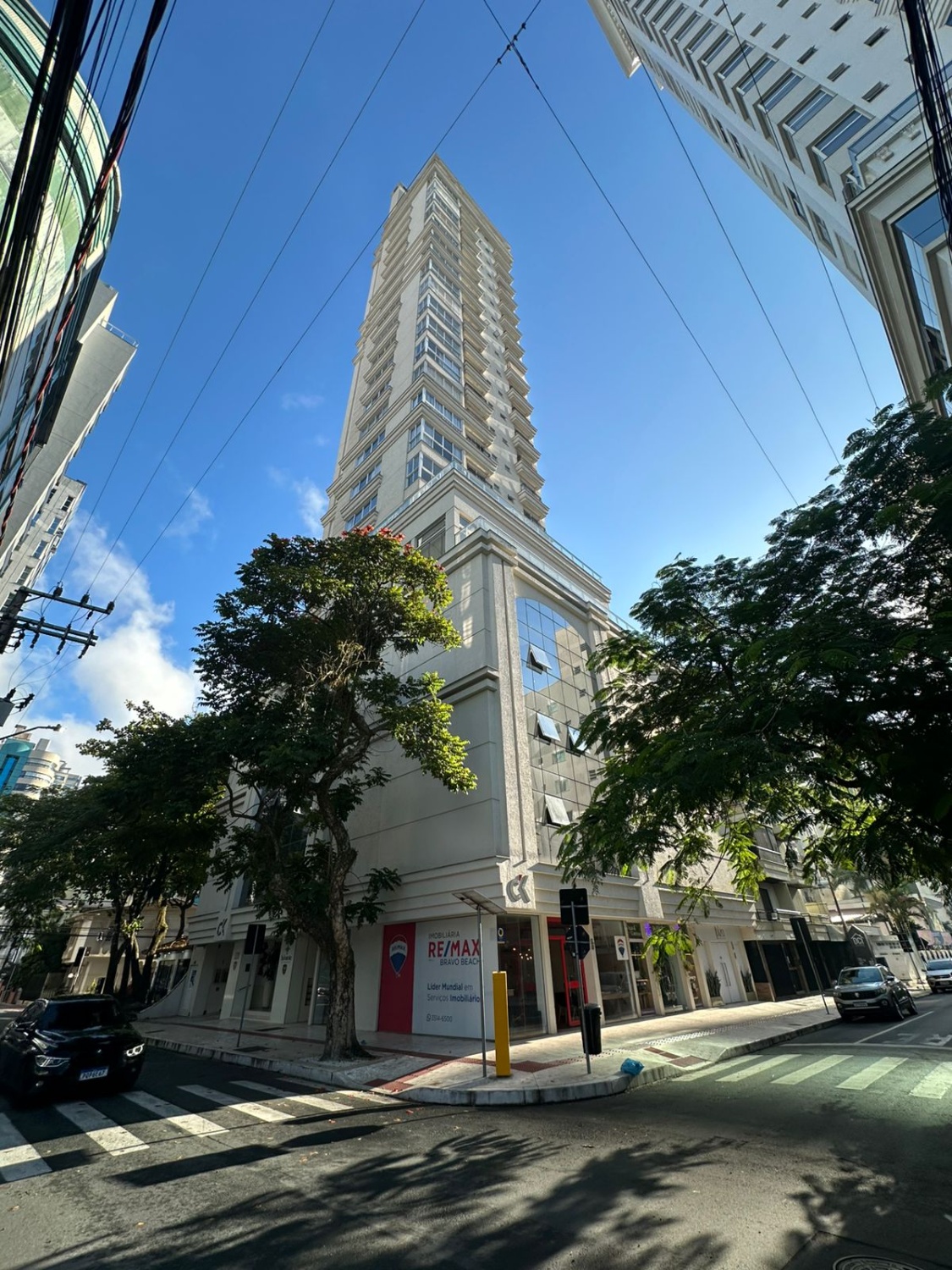 Apartamento no Ed. Salvatore Residenziale em Balneário Camboriú - foto 14
