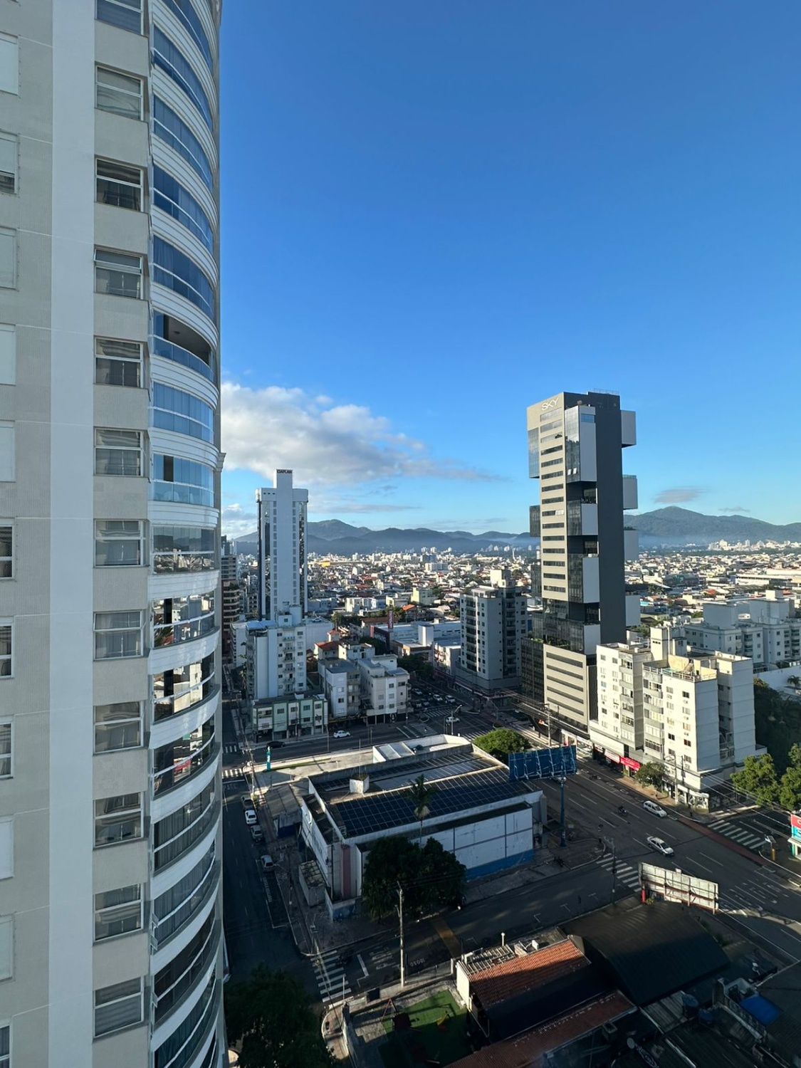 Apartamento no Ed. Salvatore Residenziale em Balneário Camboriú - foto 18