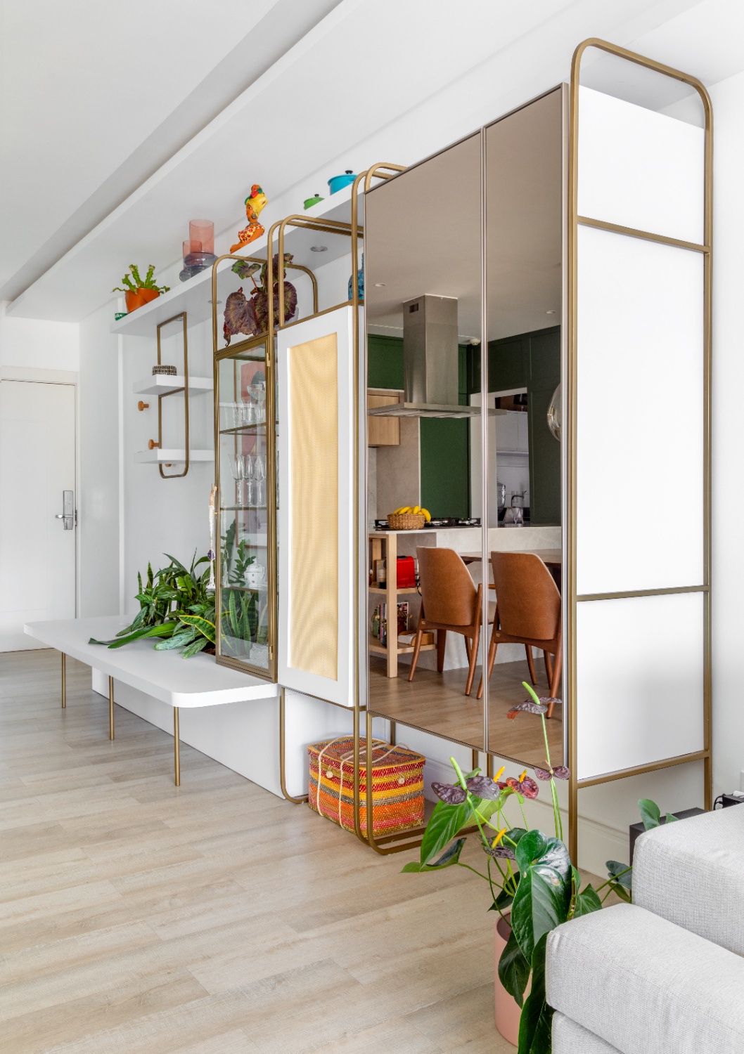 Apartamento no Edifício Porto Madeiro na Praia Brava - foto 3