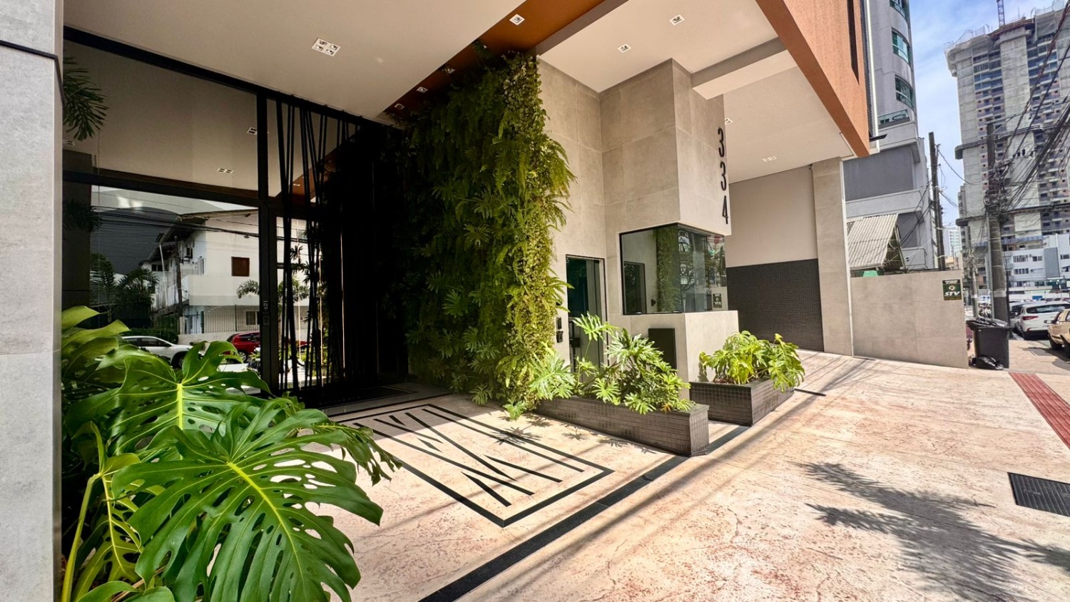 Apartamento no Edifício Florence Garden em Balneário Camboriú - foto 4