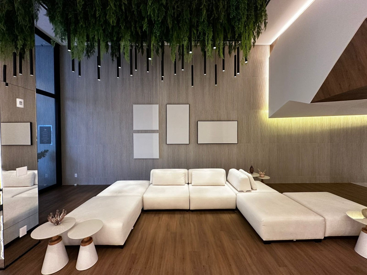 Apartamento no Edifício Florence Garden em Balneário Camboriú - foto 31