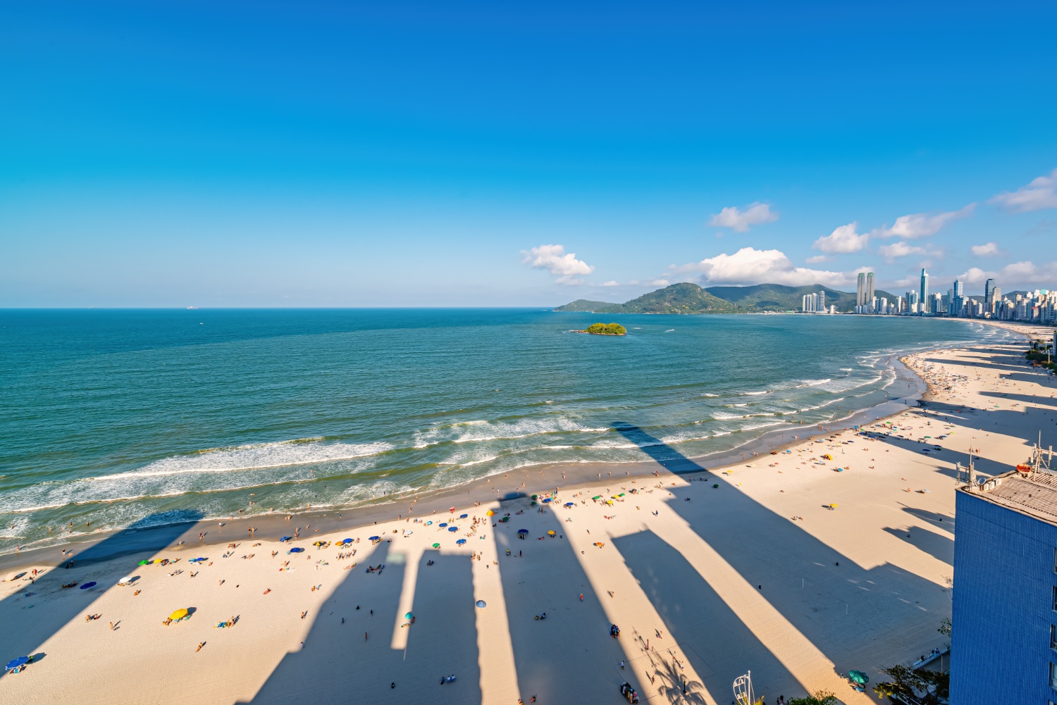 Apartamento no Edifício Concorde Frente Mar em Balneário Camboriú - foto 6