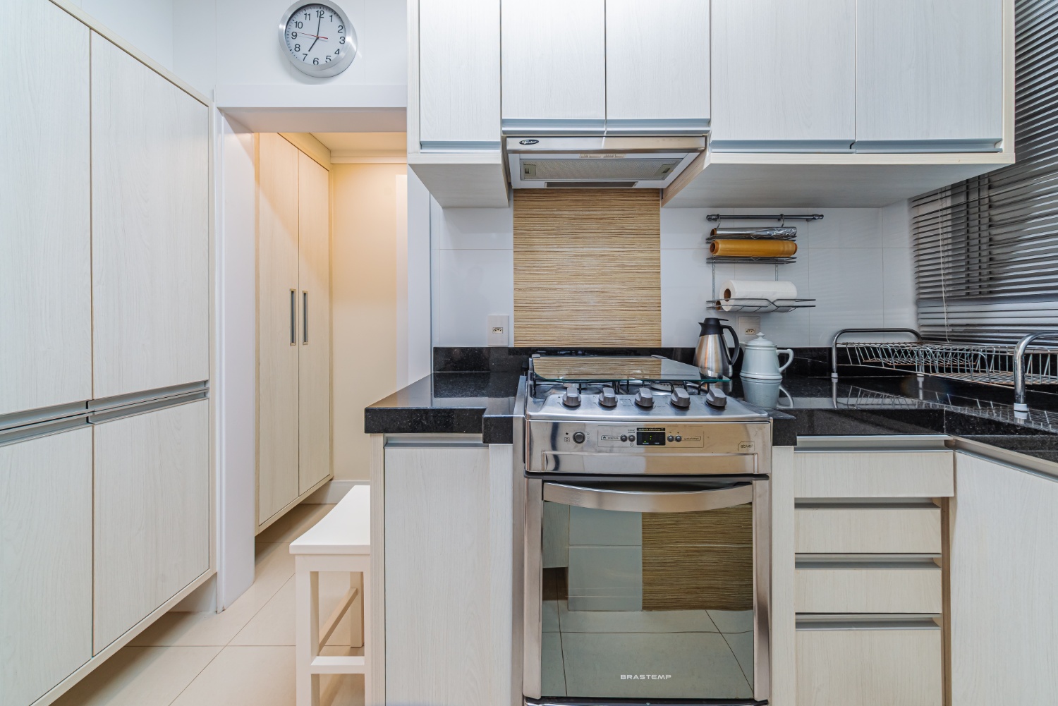Apartamento no Edifício Concorde Frente Mar em Balneário Camboriú - foto 25