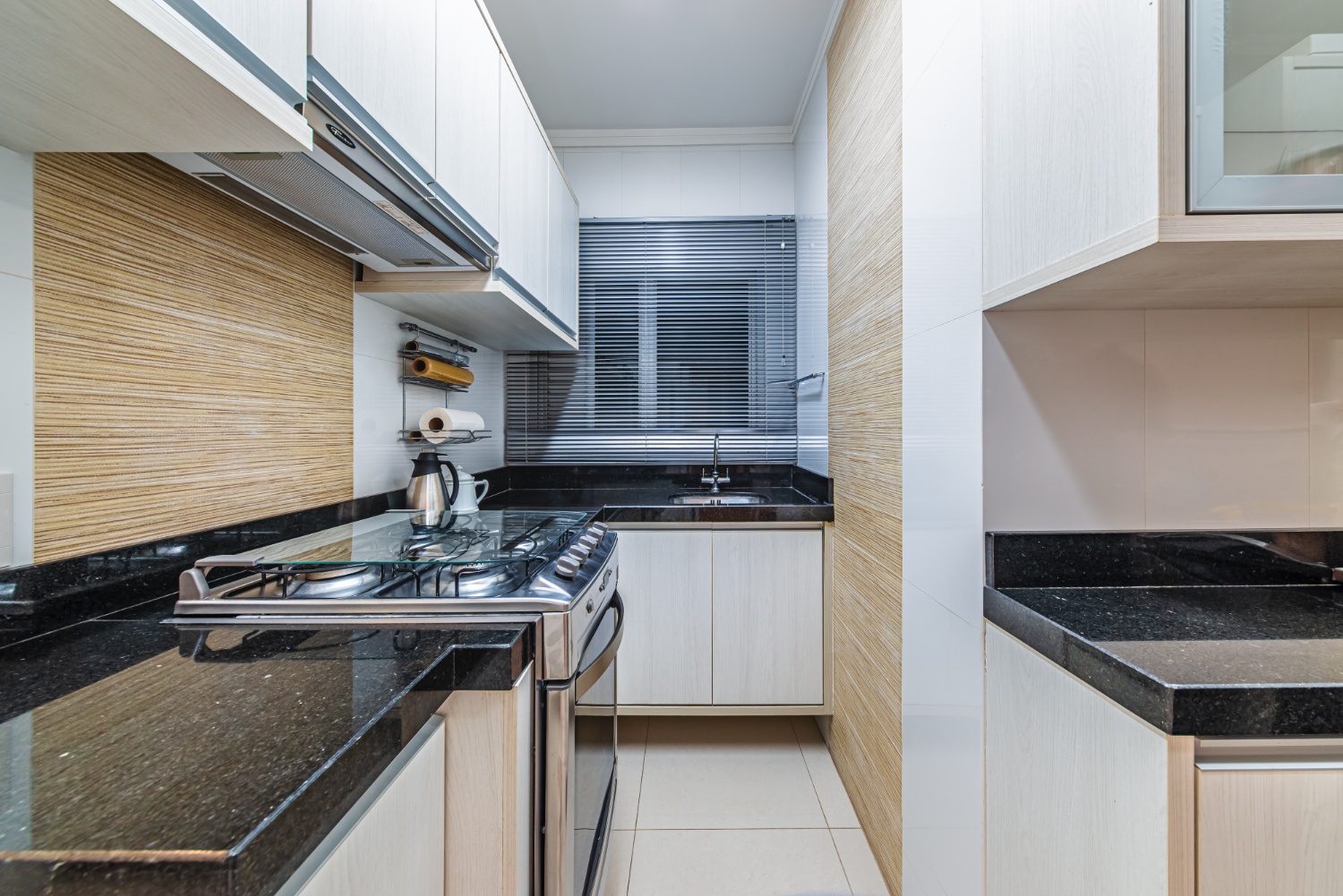 Apartamento no Edifício Concorde Frente Mar em Balneário Camboriú - foto 28