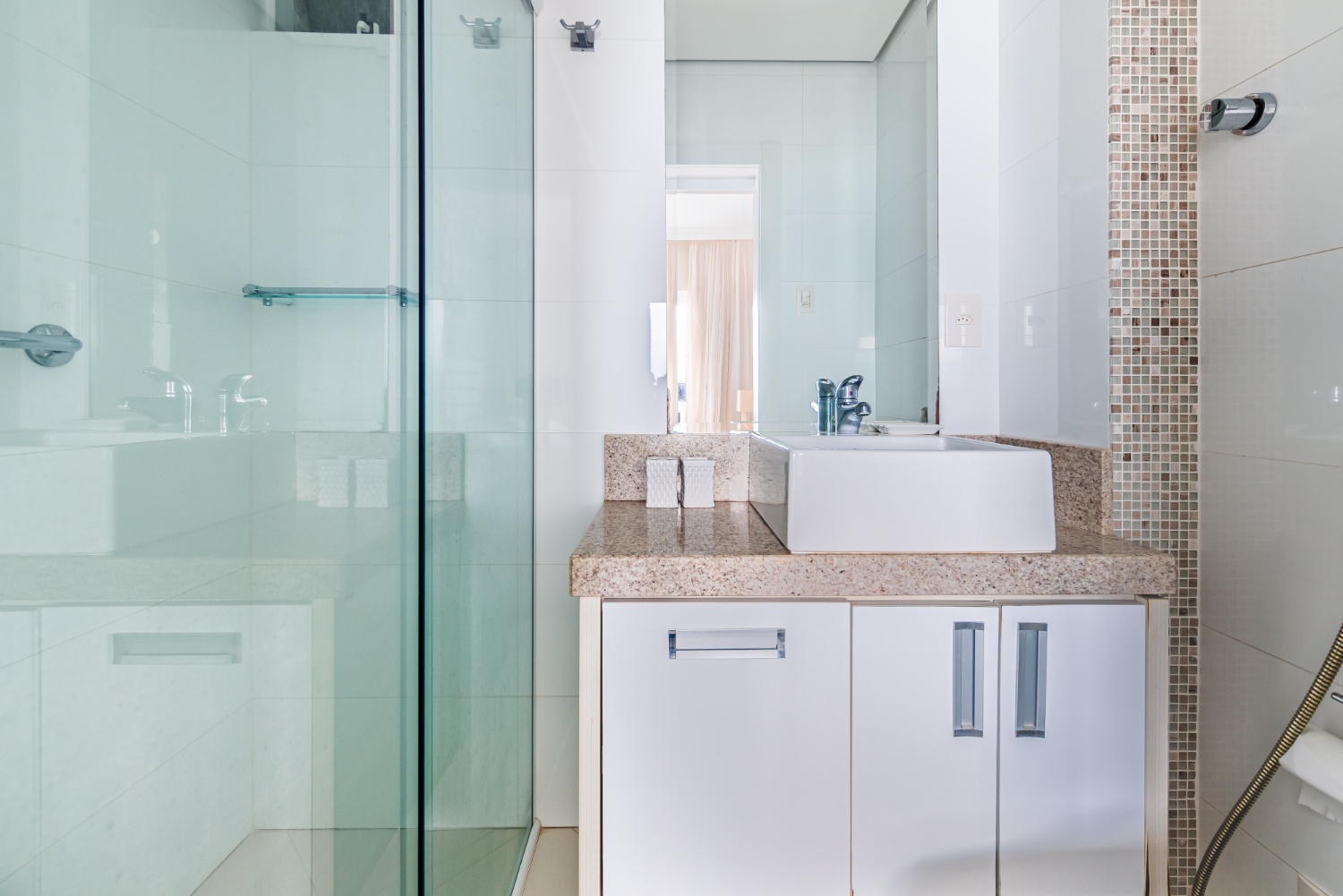 Apartamento no Edifício Concorde Frente Mar em Balneário Camboriú - foto 35