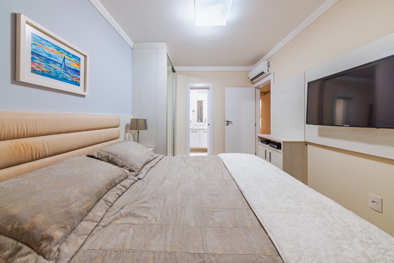 Apartamento no Edifício Concorde Frente Mar em Balneário Camboriú - foto 39