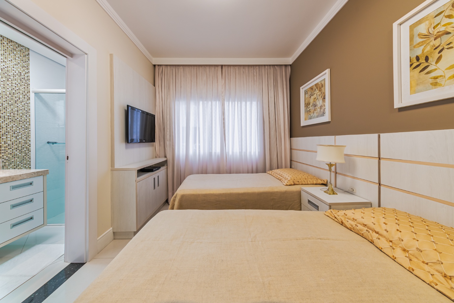 Apartamento no Edifício Concorde Frente Mar em Balneário Camboriú - foto 42