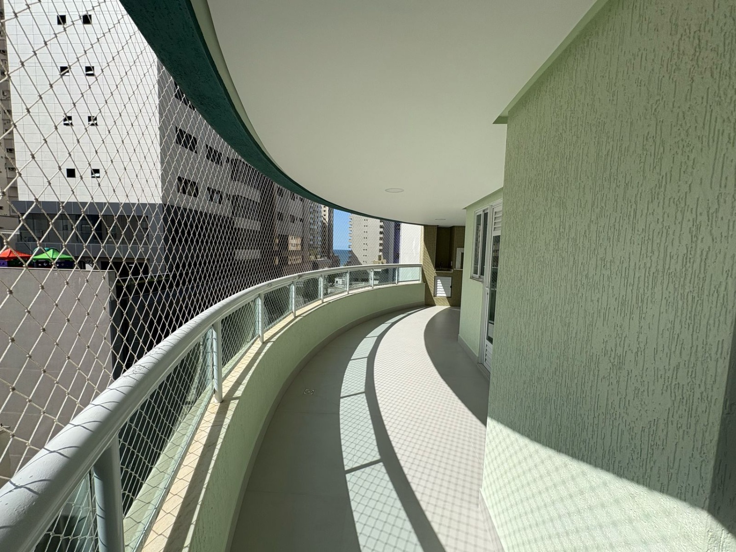 Apartamento no Edifício Giuseppe Verdi em Balneário Camboriú - foto 5