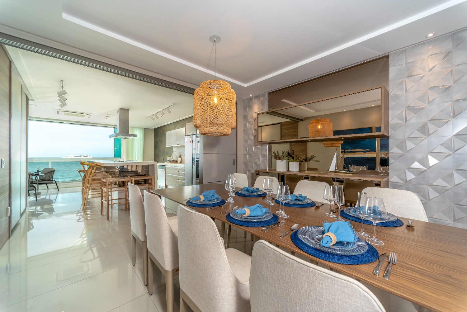Apartamento no Edifício Metropolis em Balneário Camboriú - foto 6