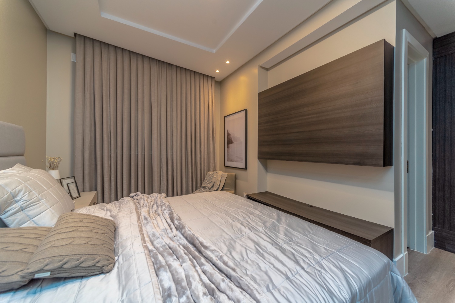 Apartamento no Edifício Metropolis em Balneário Camboriú - foto 21