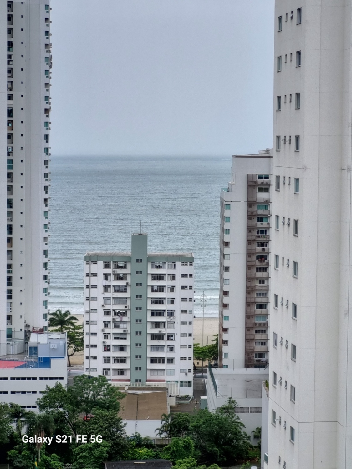 Apartamento no Edifício Rio Siena em Balneário Camboriú - foto 17