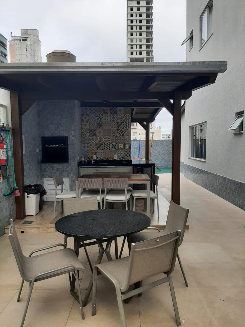 Apartamento no Edifício Rio Siena em Balneário Camboriú - foto 28