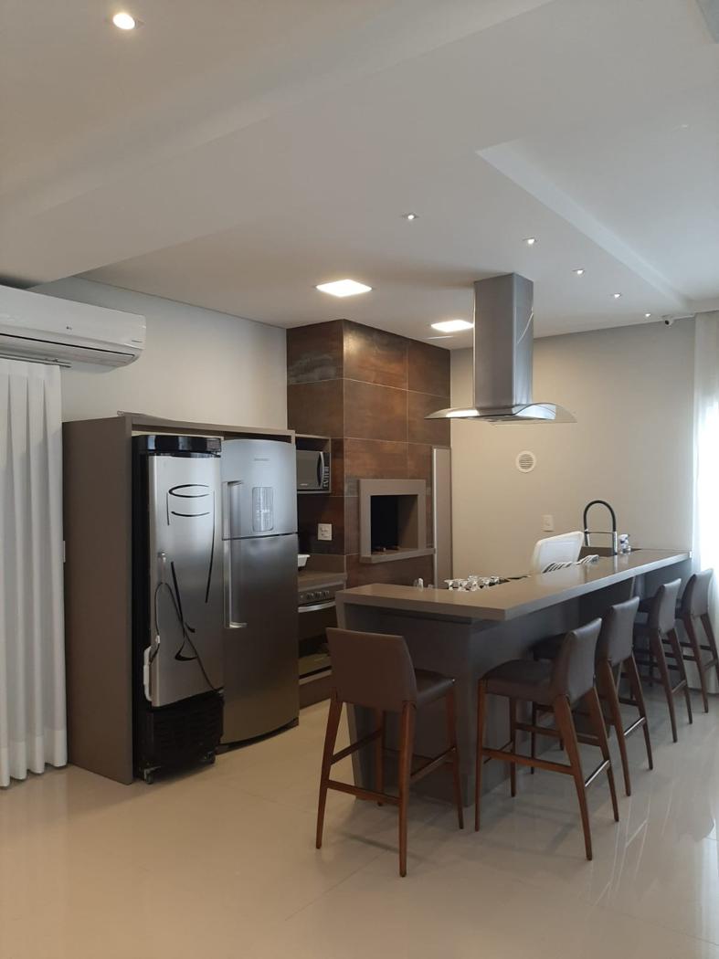 Apartamento no Edifício Rio Siena em Balneário Camboriú - foto 32