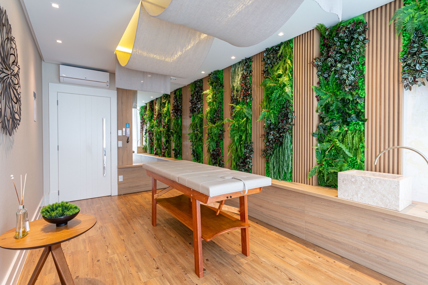 Apartamento no Ed Infinity Coast em Balneário Camboriú - foto 21
