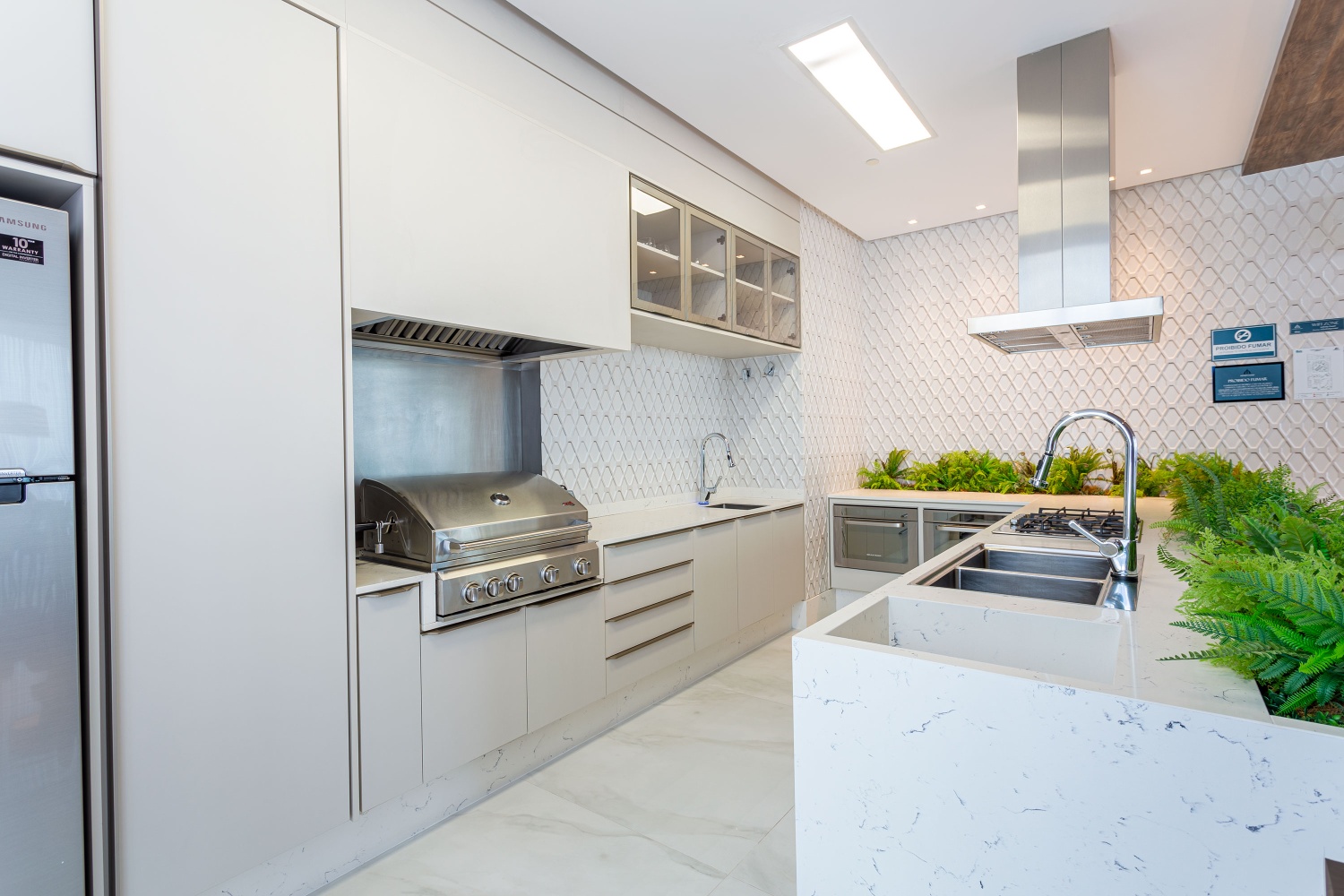 Apartamento no Ed Infinity Coast em Balneário Camboriú - foto 35