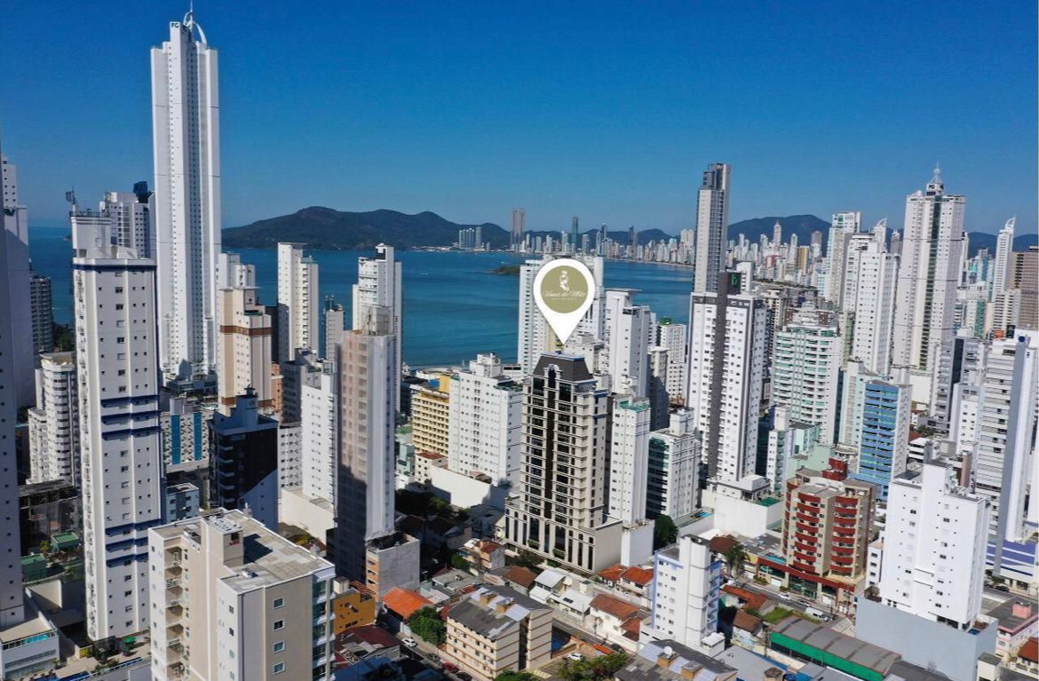 Apartamento no Edifício Vênus de Milo em Balneário Camboriú