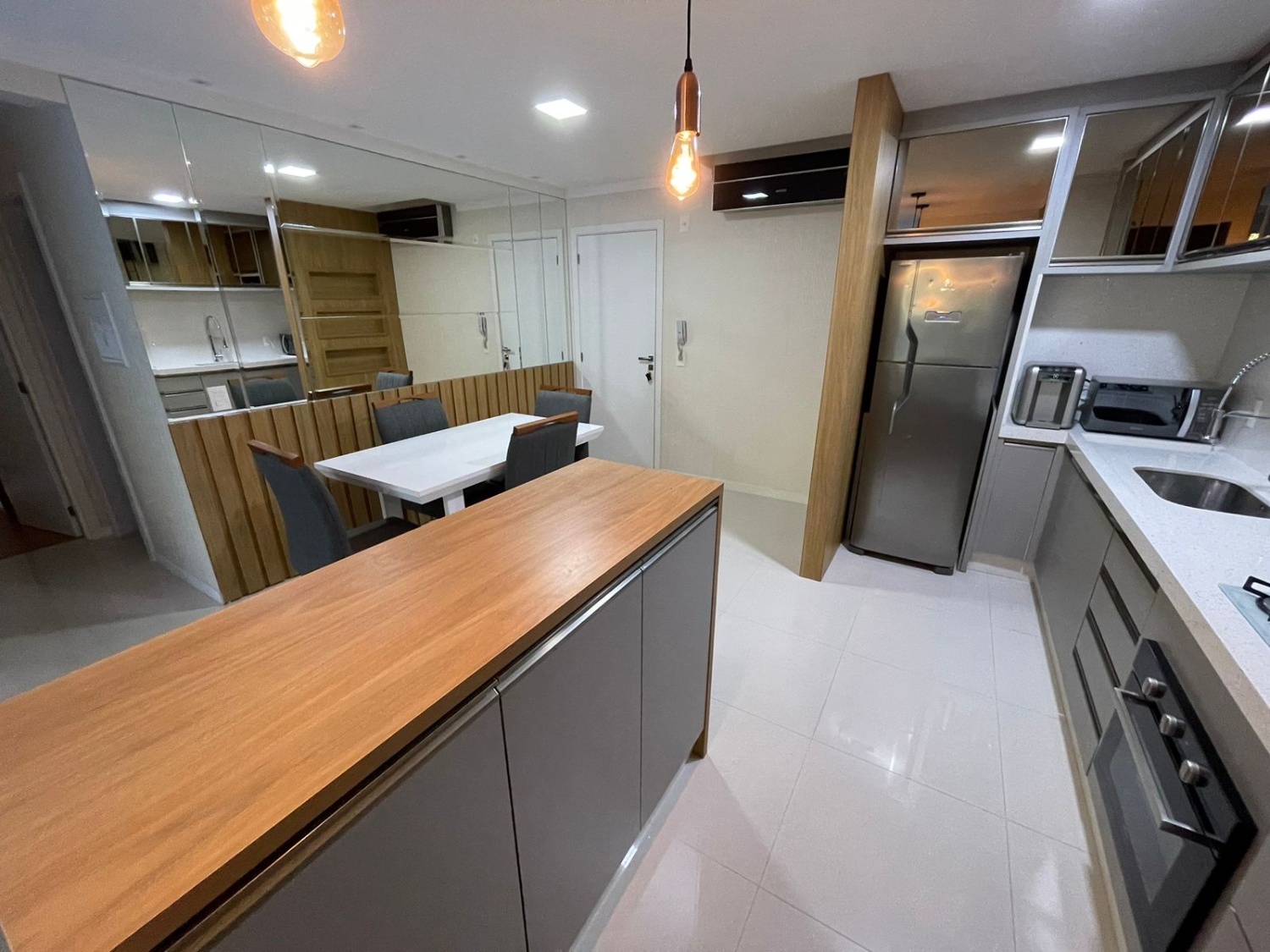 Apartamento no Edifício Garden Village em Balneário Camboriú - foto 3
