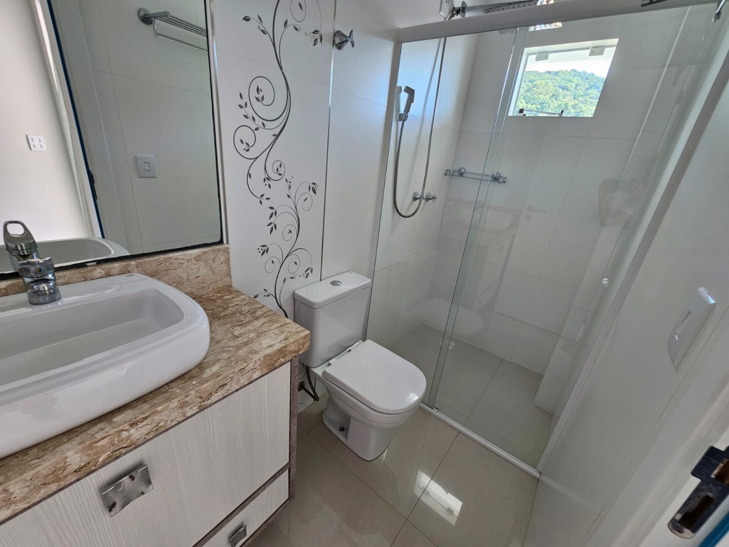 Apartamento no Edifício Splendid Etoile em Praia Brava - foto 13