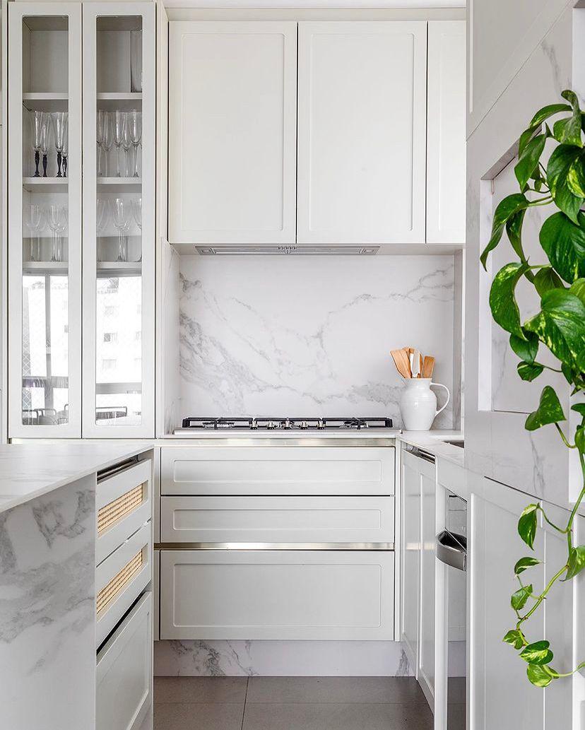Apartamento no Edifício Montpellier Residence em Balneário Camboriú - foto 14