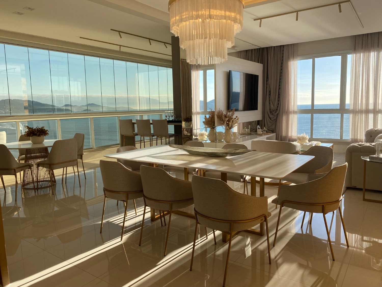 Apartamento no Edifício Cambirela Residence em Itapema - foto 7