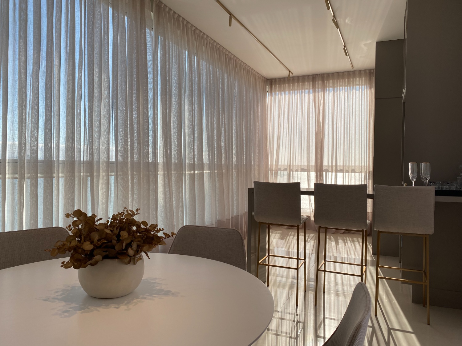 Apartamento no Edifício Cambirela Residence em Itapema - foto 13