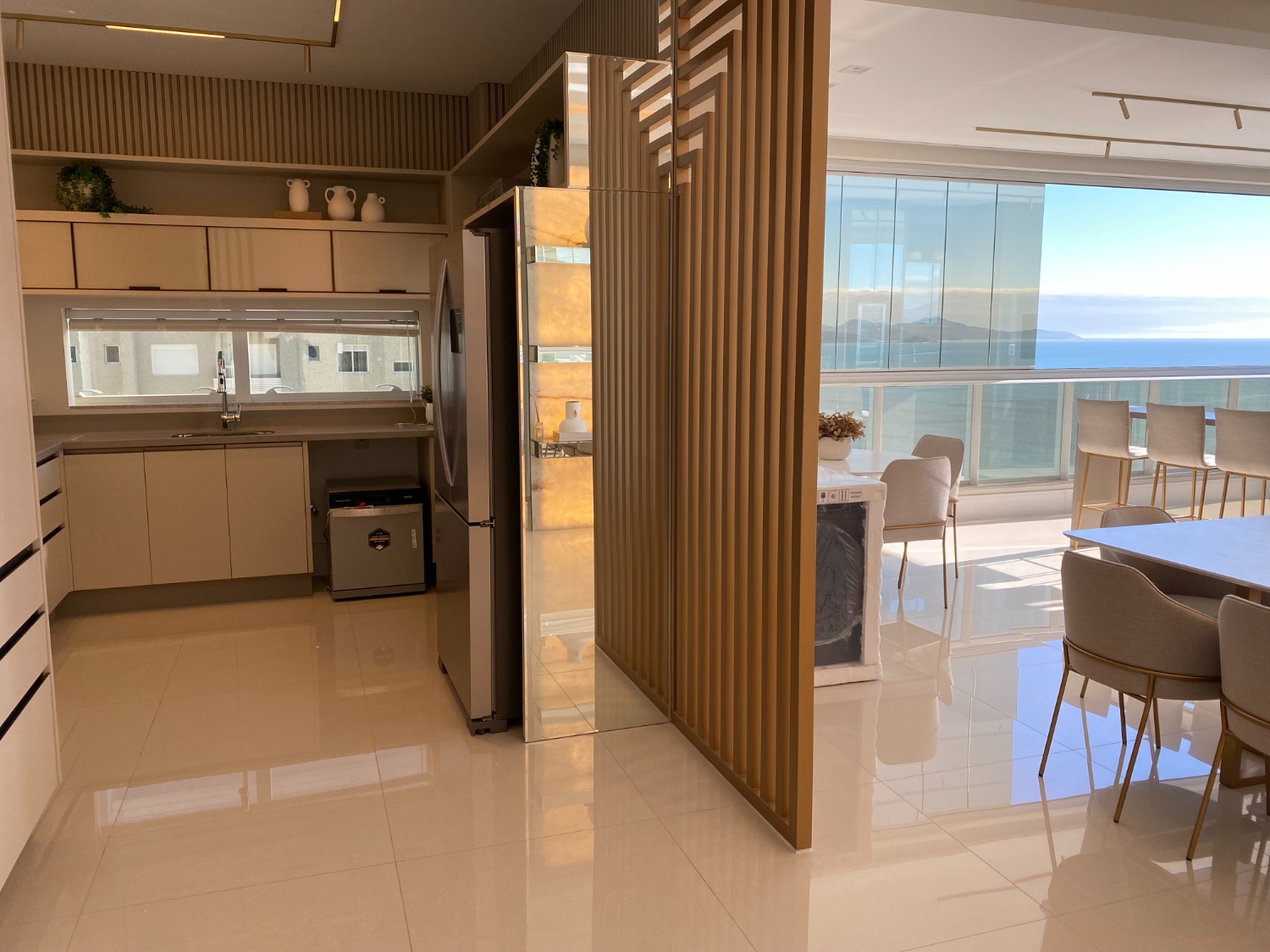 Apartamento no Edifício Cambirela Residence em Itapema - foto 15