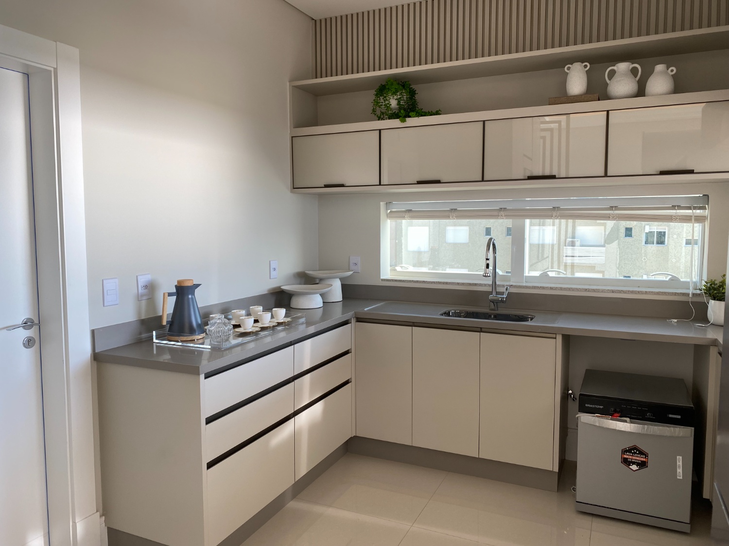 Apartamento no Edifício Cambirela Residence em Itapema - foto 17