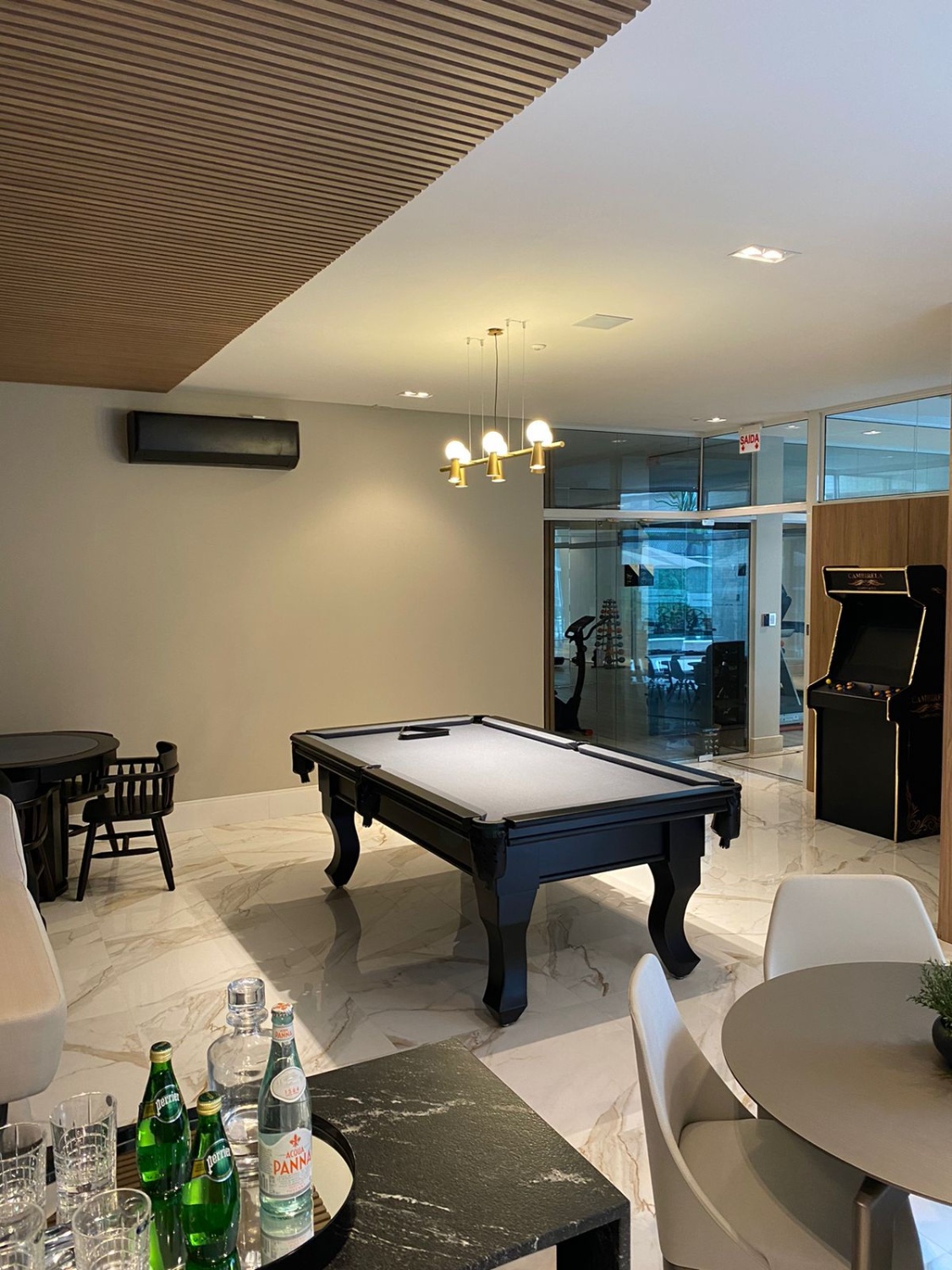 Apartamento no Edifício Cambirela Residence em Itapema - foto 27