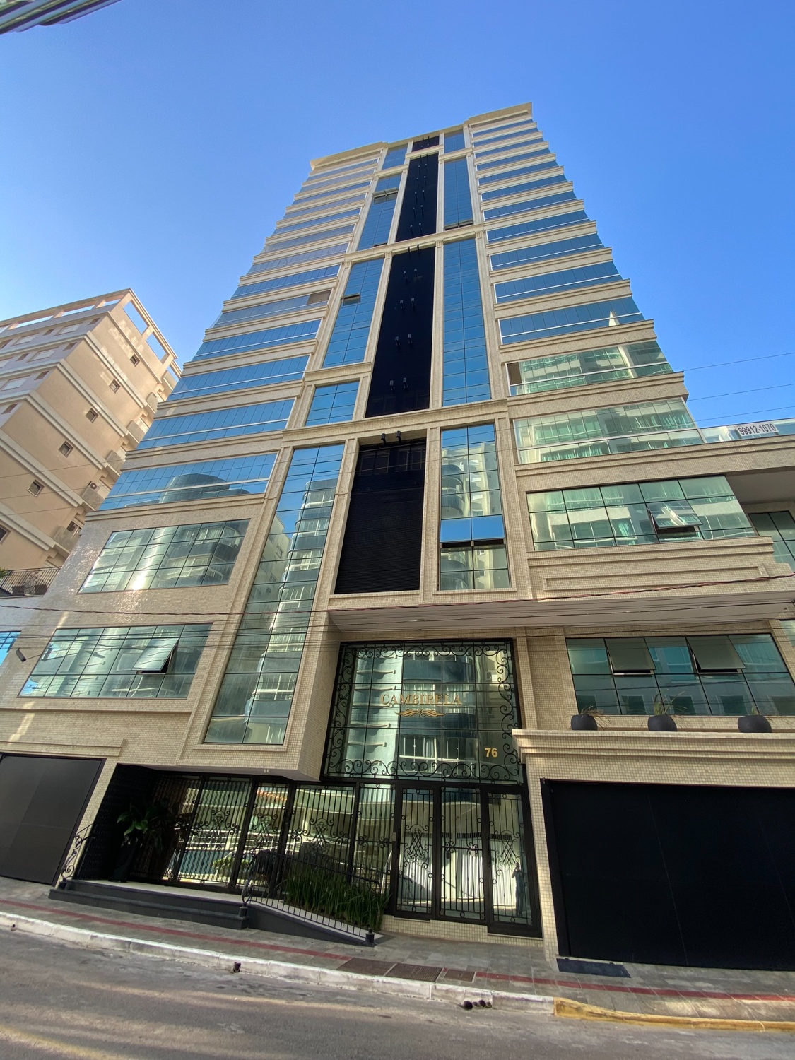 Apartamento no Edifício Cambirela Residence em Itapema - foto 48