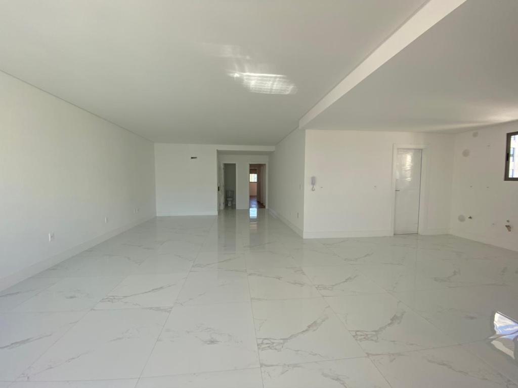 Apartamento no Beach Village em Itapema - foto 4