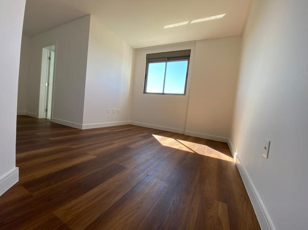 Apartamento no Beach Village em Itapema - foto 6