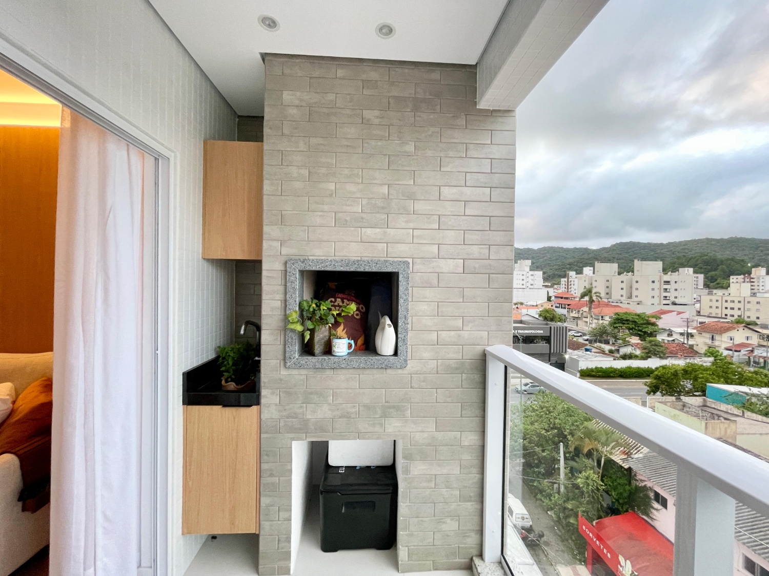 Apartamento no Edifício Cajamarca em Balneário Camboriú - foto 13