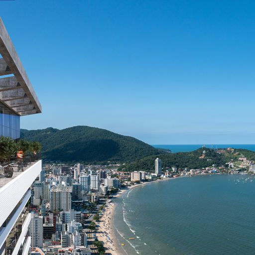 Apartamento no Edifício Magna Tower em Itapema - foto 14