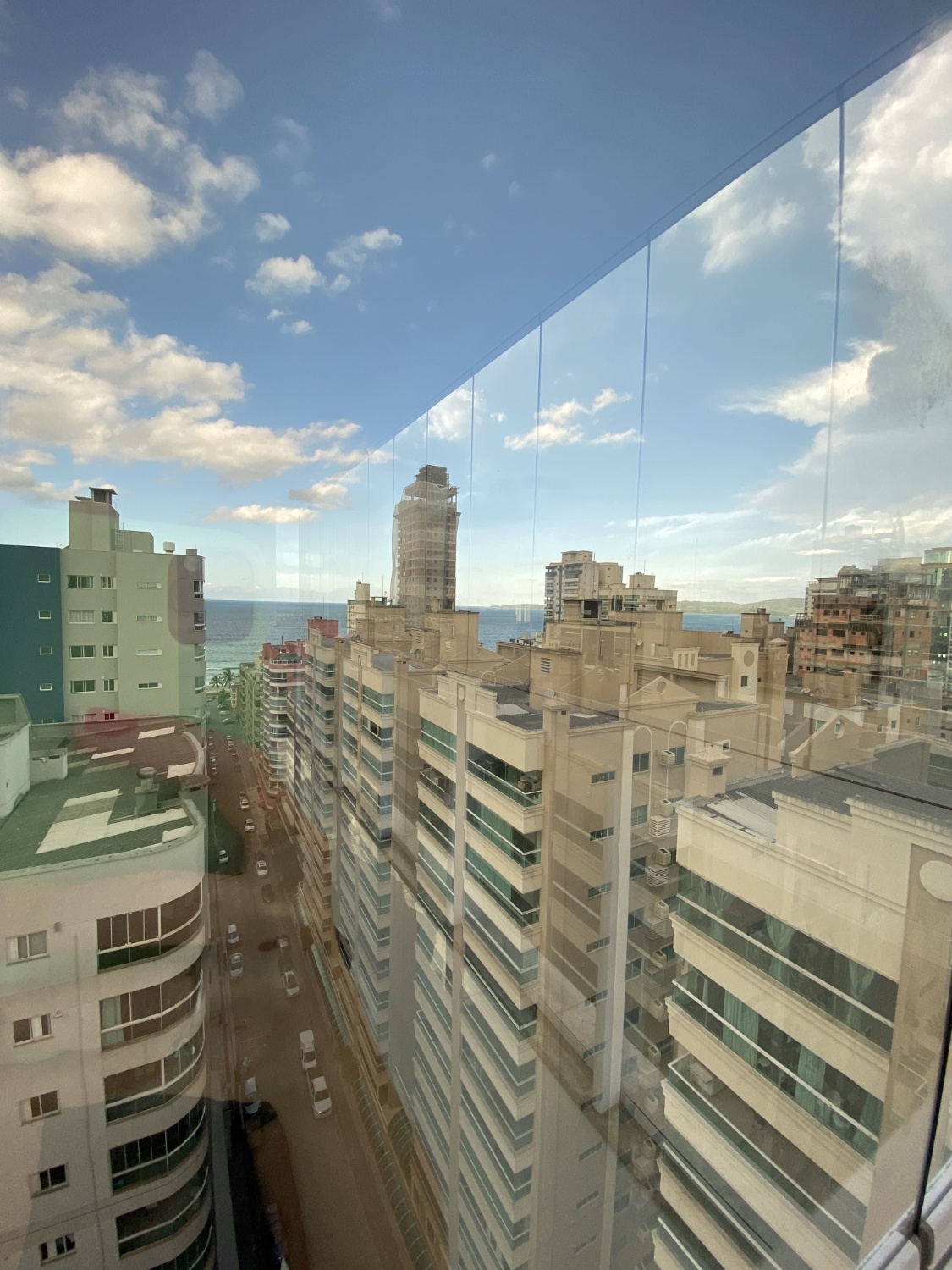 Apartamento no Edifício Mônaco em Itapema - foto 2
