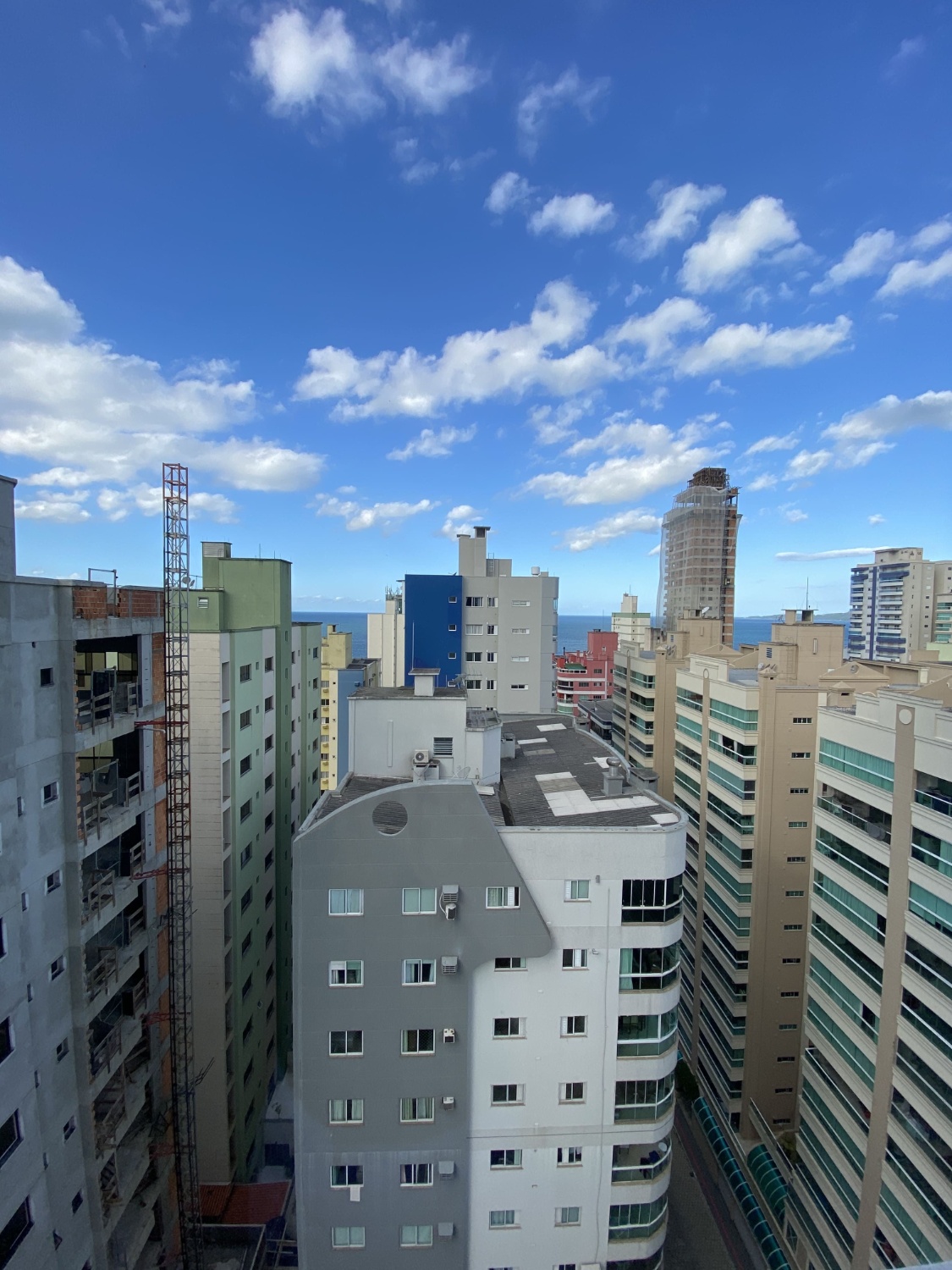 Apartamento no Edifício Mônaco em Itapema - foto 4