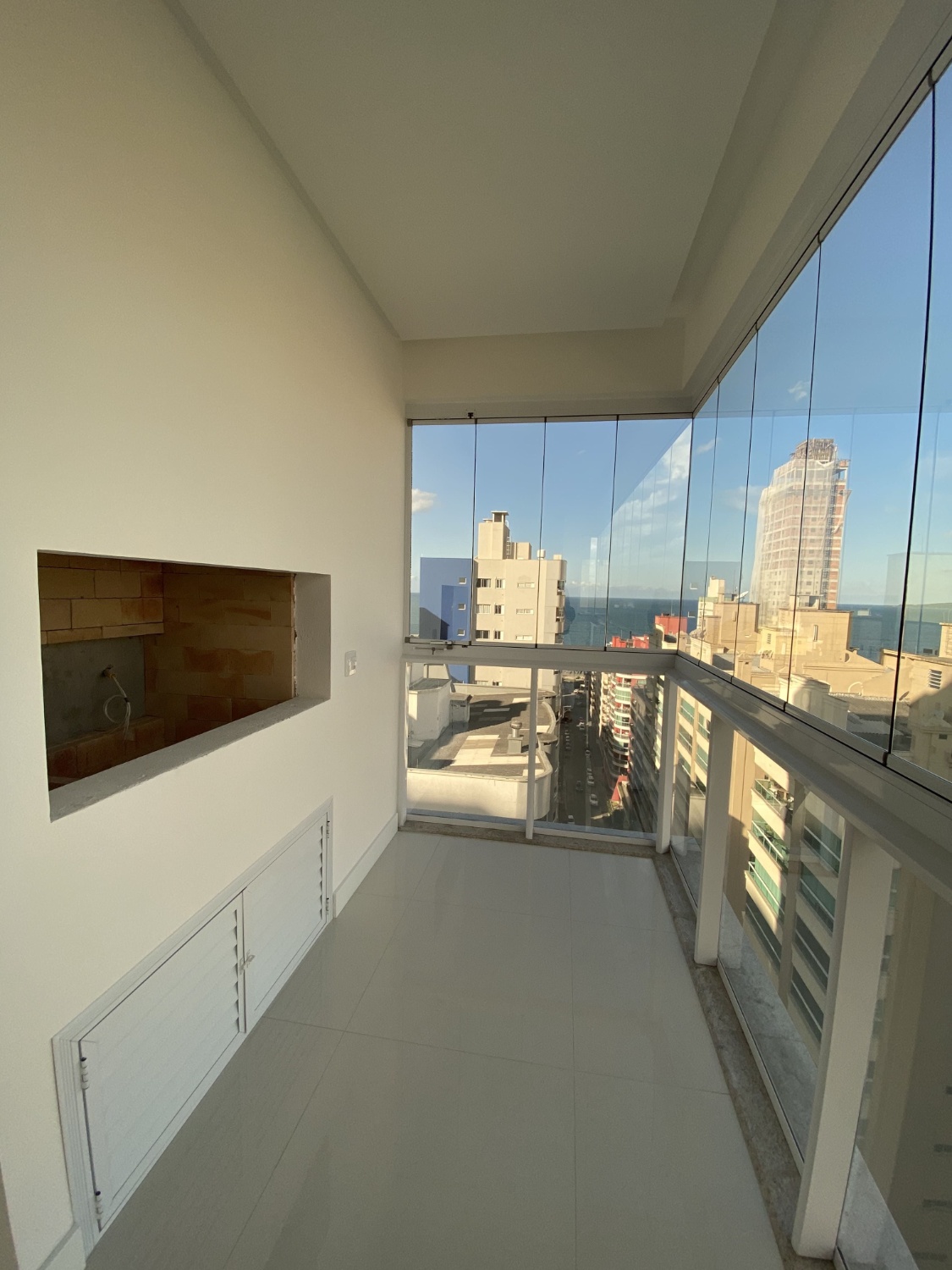 Apartamento no Edifício Mônaco em Itapema - foto 6