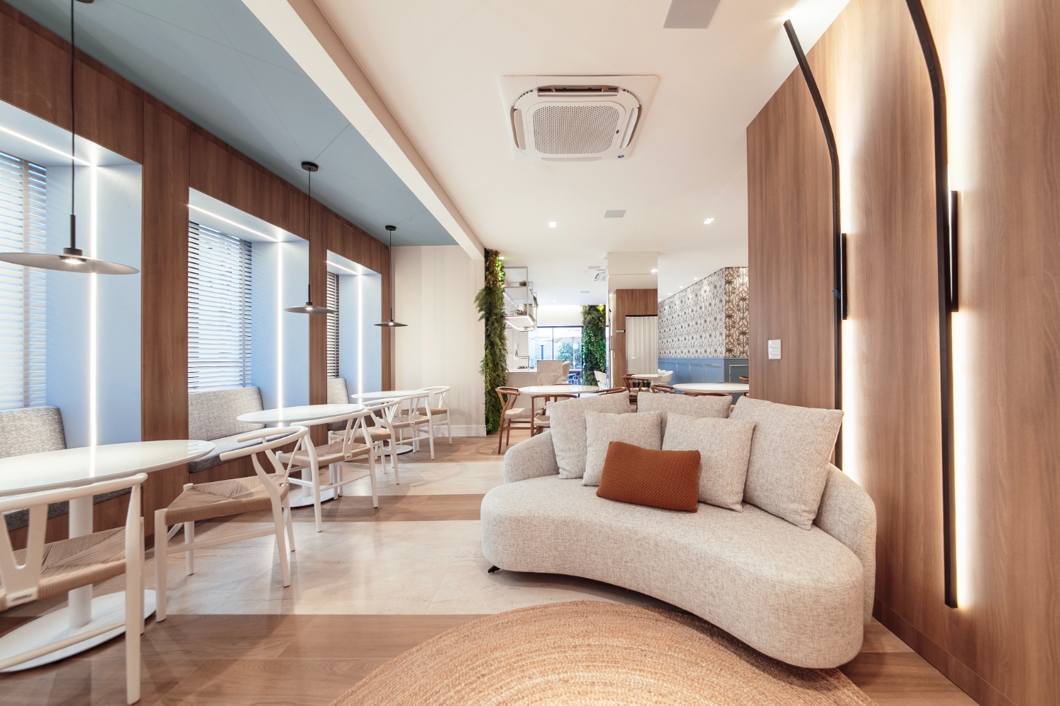 Apartamento no Edifício Dover Mountain em Itapema - foto 19