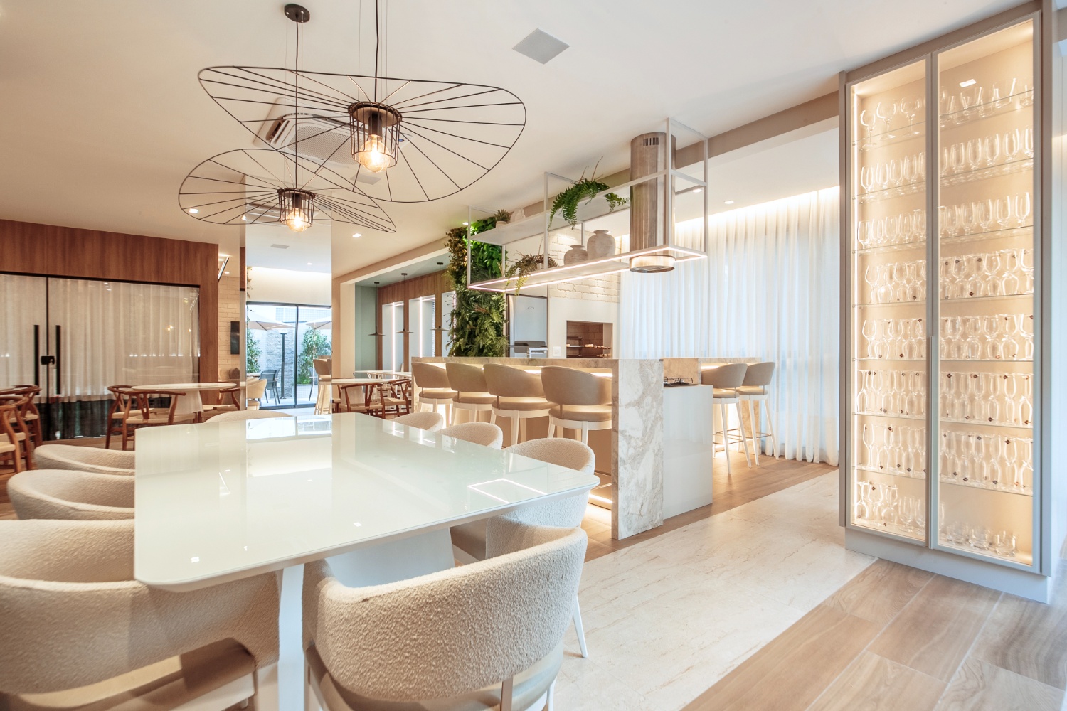 Apartamento no Edifício Dover Mountain em Itapema - foto 22