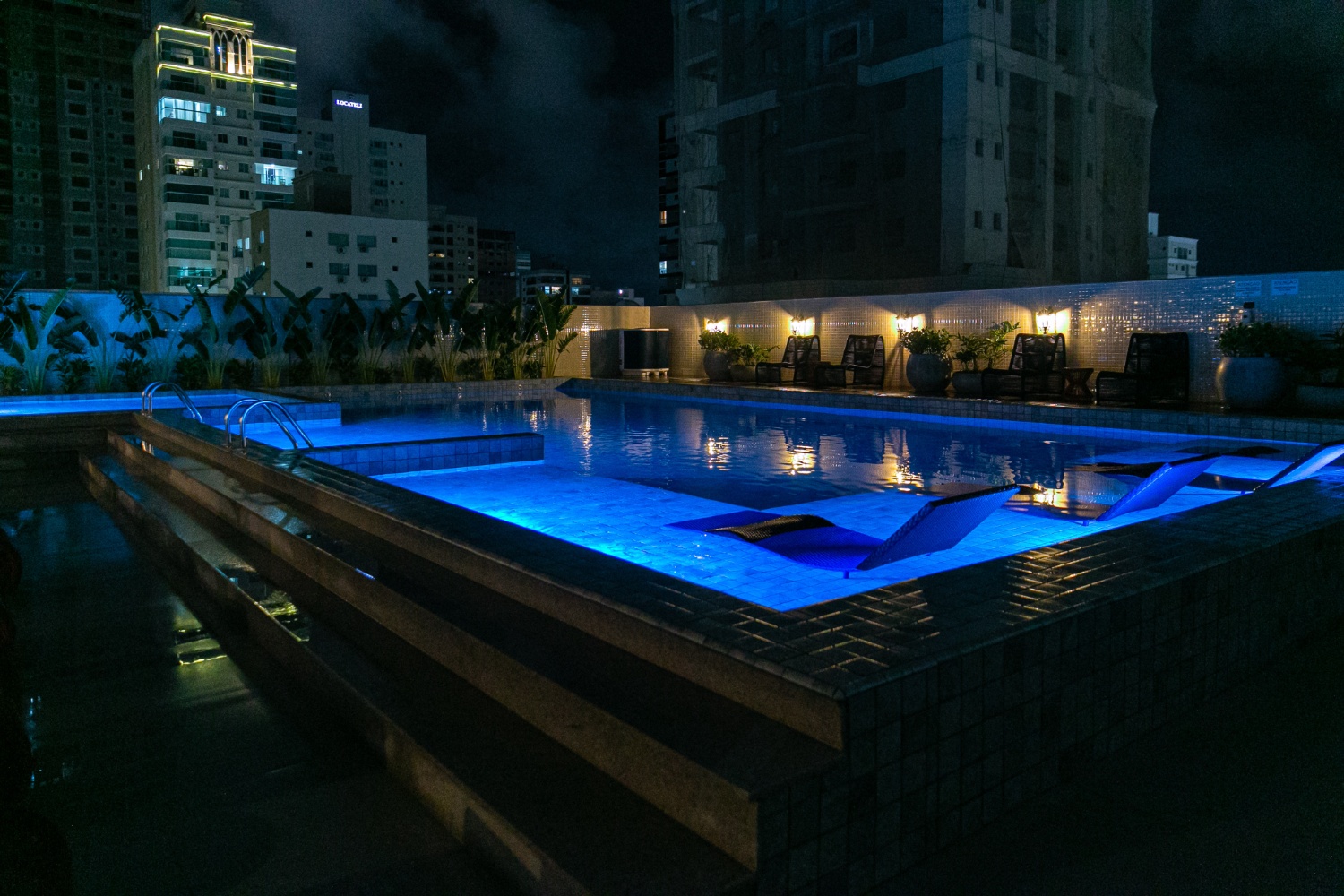 Apartamento no Edifício Dom Benedito em Itapema - foto 2