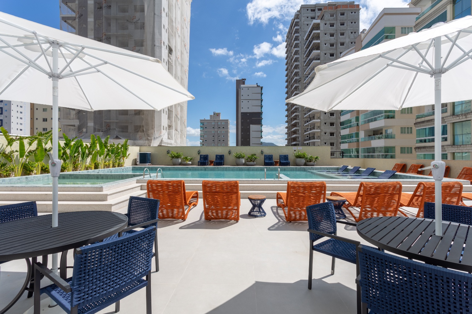Apartamento no Edifício Dom Benedito em Itapema - foto 11