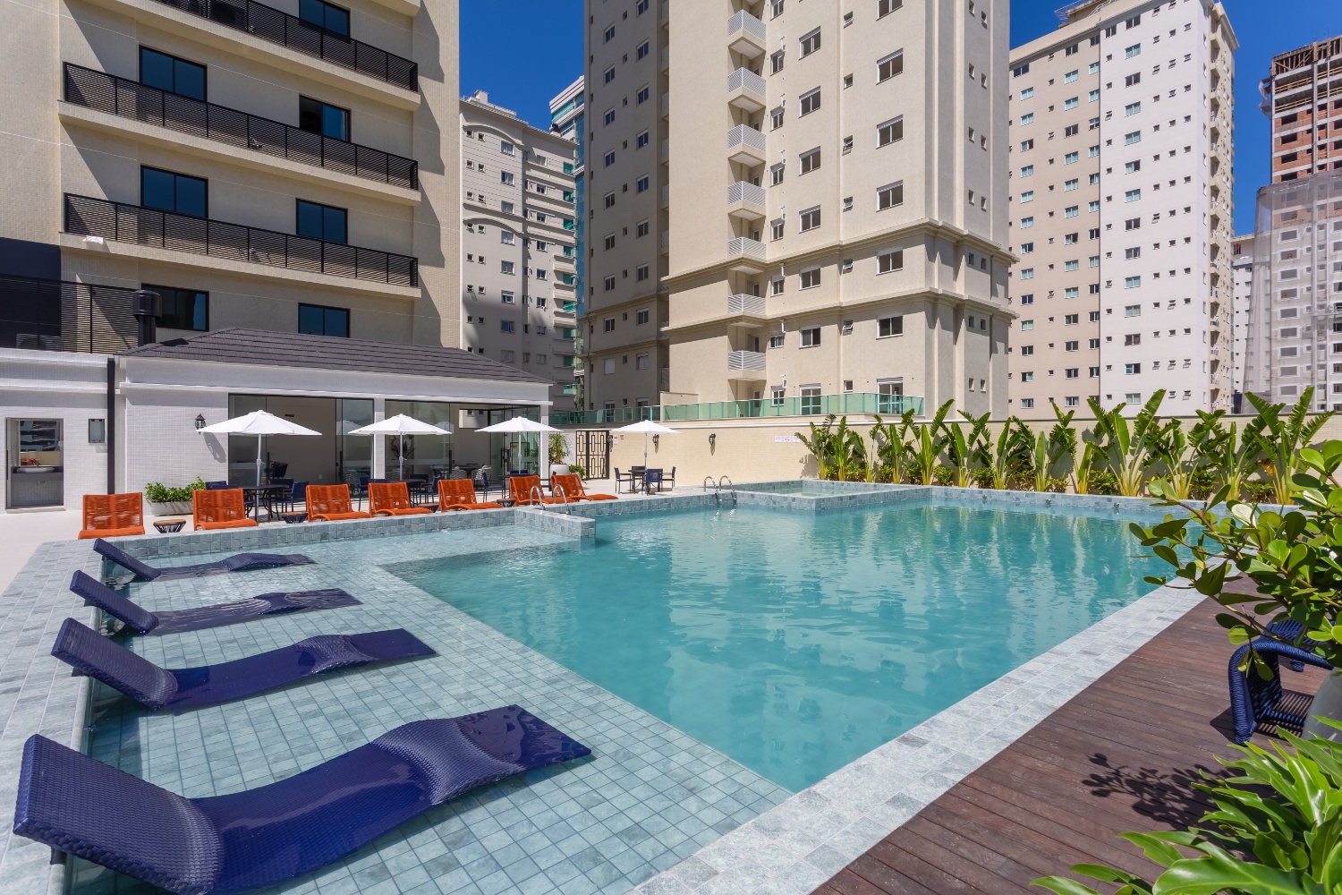 Apartamento no Edifício Dom Benedito em Itapema - foto 19